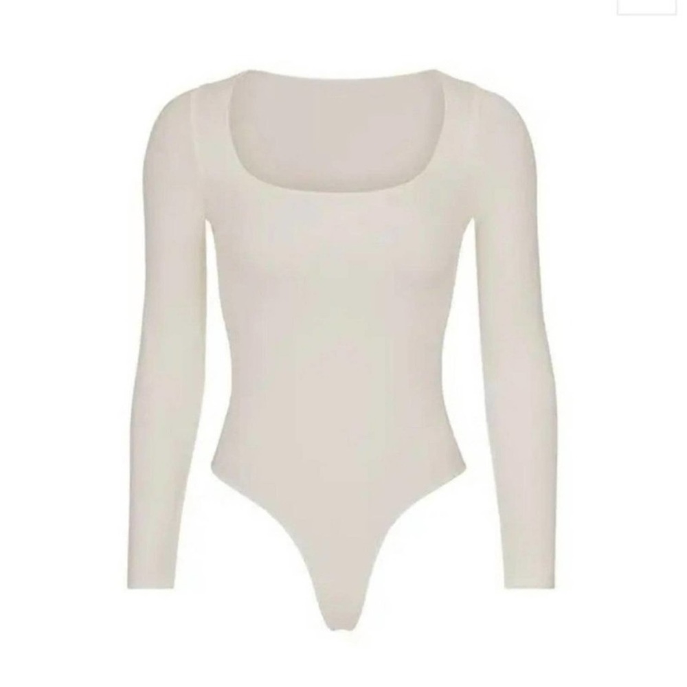 SKIMS Cream Fitted Tie Front Bodysuit